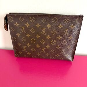 Louis Vuitton Monogram Toilette Poche 26